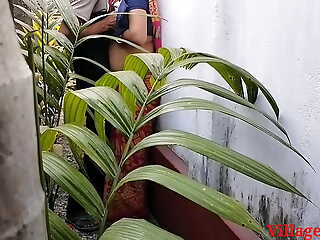 Diggings Collective Clining Time Sex A Bengali Wife With Saree in Outdoor ( Official Video By Villagesex91)