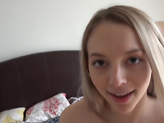 Lily gets a hot facial!