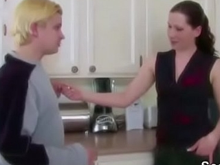Mother Cosy along Prepubescence to Fuck her in Scullery